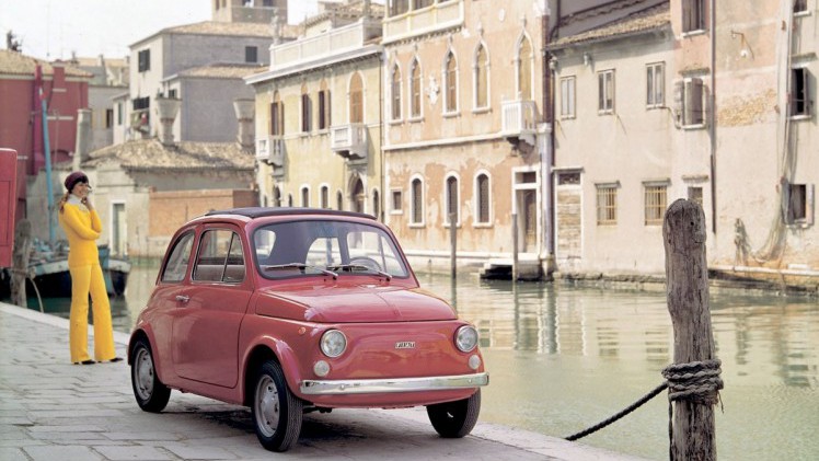 De Fiat 500 werd exact 60 jaar geleden gelanceerd.