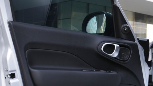 Test Fiat 500L Beats Edition met 1.4 T-Jet 120 viercilinder, de ruime MPV met DNA van de Fiat 500.