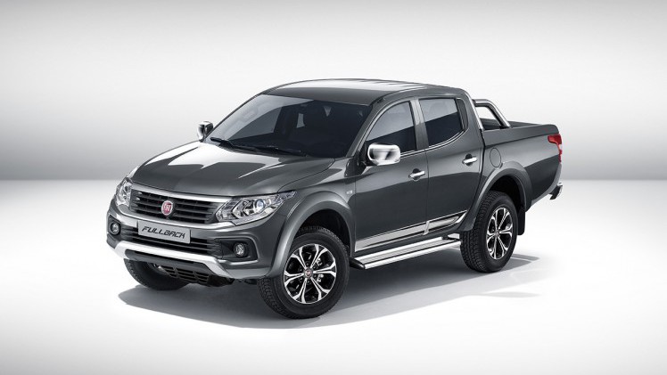 Fiat introduceert de Fiat Fullback pick-up, een werkpaard gebaseerd op de Mitsubishi L200.