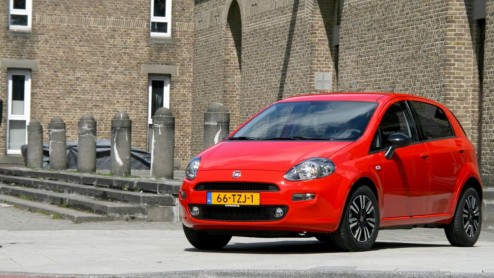 Fiat Punto in 2014 voordeliger geprijsd. Vier uitvoeringen, vier motoren, ook aardgas en 14% of 20% bijtelling.