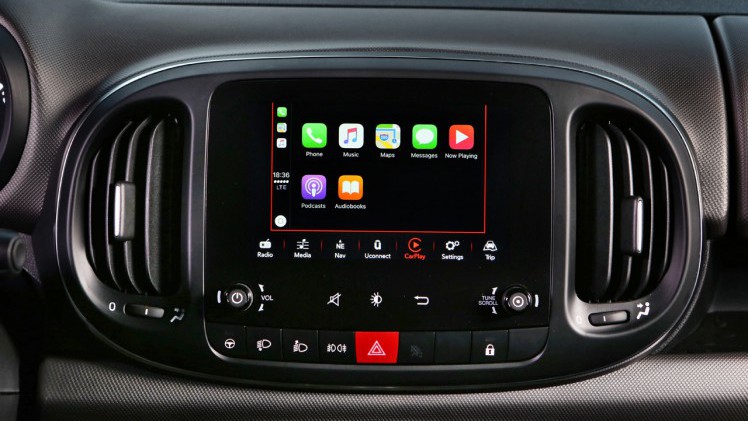 Fiat geeft de 500L niet alleen een facelift maar wijzigt ook het nodige in het interieur.