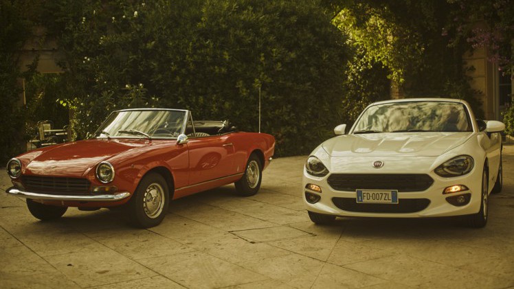 Fiat viert het 50-jarige bestaan van de 124 Spider en zet in deze video de allereerste generatie naast de nieuwe, in 2016 onthulde 124 Spider.