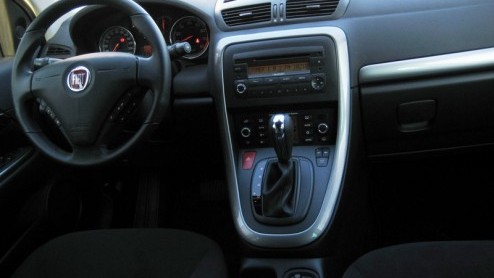 Na bijna tien jaar afwezigheid keerde de Fiat Croma in 2005 terug in het modelgamma. Maar dan met het silhouet van een forse stationwagon en niet die van een sedan. Dit jaar werd de gezins-Italiaan ec