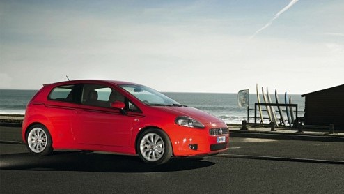 Een sterke diesel in het Fiat Grande Punto gamma is terug van weggeweest. Nu is het de beurt aan de 1.6 Multijet met 120 pk, die exclusief in de Sport-uitvoering wordt gelepeld.