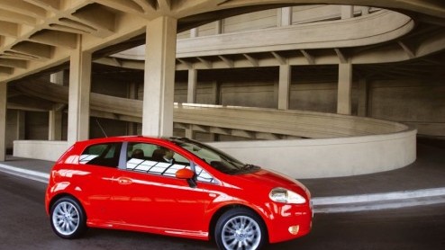 Fiat is naar eigen zeggen genspireerd door de hittegolf in Nederland en presenteert daarom van bijna alle leverbare modellen in het Fiat gamma een actiemodel. Per direct kunt een Fiat bestellen waar 