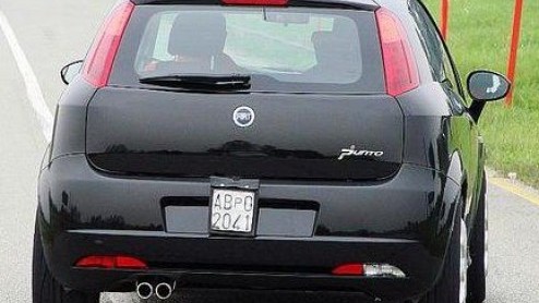 Eindelijk is Fiat bezig om de Grande Punto sportief te maken. Zie hier de spy-shots van de Grande Punto Turbo.
