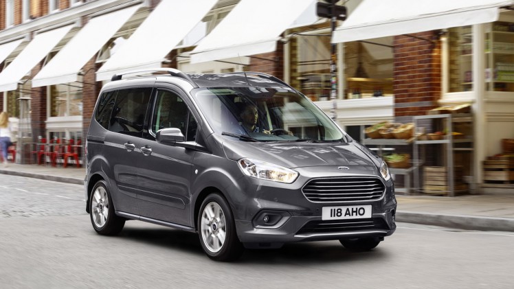 Ford facelift de Transit en Tourneo Connect en Courier en brengt onder meer de nieuwe 1.5 diesel.