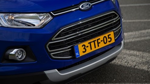 Autotest Ford EcoSport 1.0 EcoBoost Titanium en 1.5 TDCi Titanium. Ford SUV-tje vanaf eind juli in de showroom, maar nu de rijimpressie.