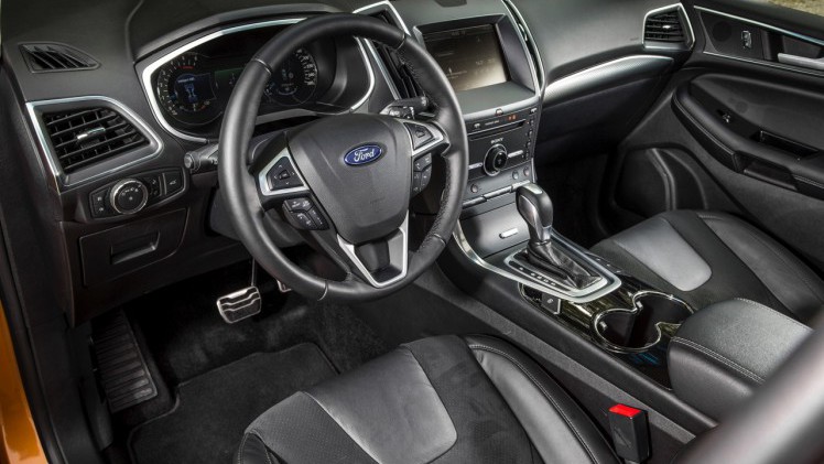 Autotest Ford Edge, de nieuwe grote SUV van Ford met moderne luxe en veel veiligheidstechnologie. Is de Ford Edge met recht het vlaggenschip in de SUV-range?