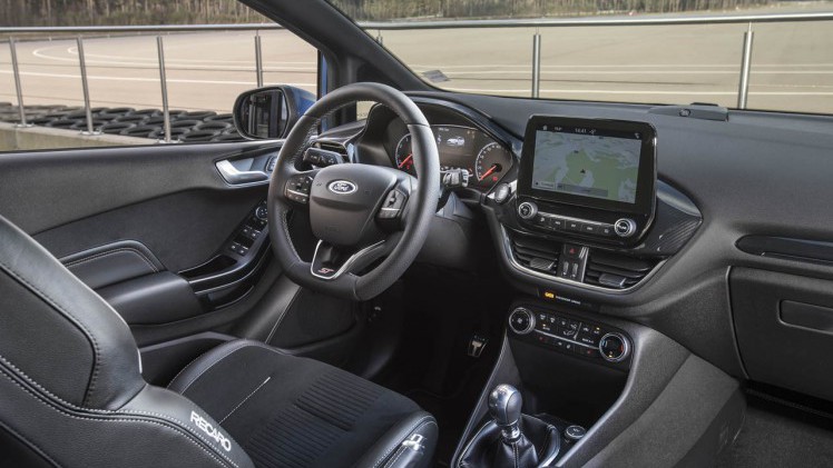 Ford lanceert de nieuwe Fiesta ST met een 200 pk sterke 1,5 liter driecilinder.