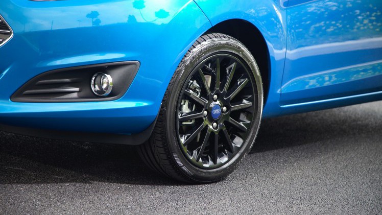 Ford introduceert Fiesta Silver Edition en Candy Blue Edition als opvolger van de Fiesta White Edition. De nieuwe gelimiteerde modellen beschikken over de 1.0 EcoBoost 100 pk.