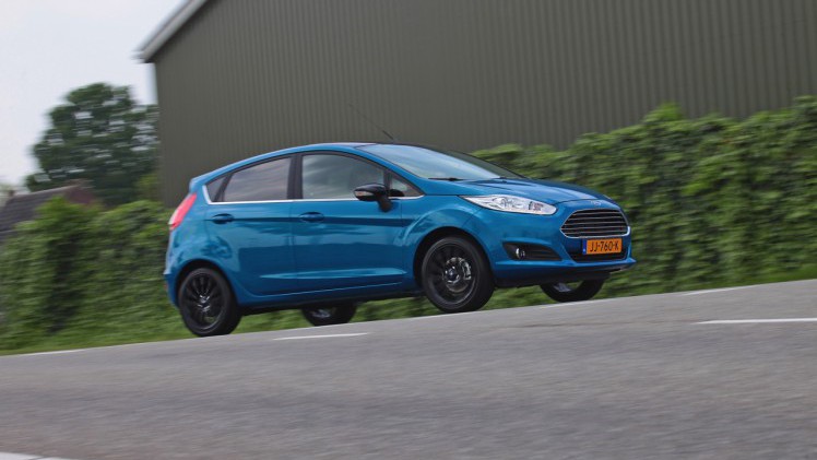 Ford introduceert Fiesta Silver Edition en Candy Blue Edition als opvolger van de Fiesta White Edition. De nieuwe gelimiteerde modellen beschikken over de 1.0 EcoBoost 100 pk.