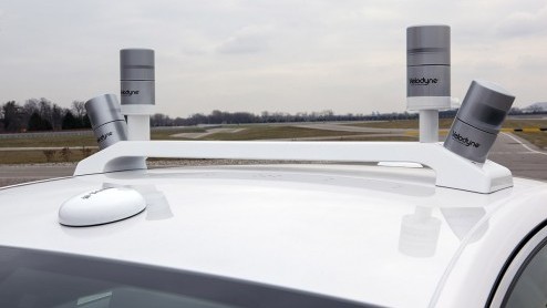 Ford werkt samen met het Massachusetts Institute of Technology en de universiteit van Stanford aan oplossingen voor een aantal van de technische uitdagingen die autonoom rijden met zich meebrengt.