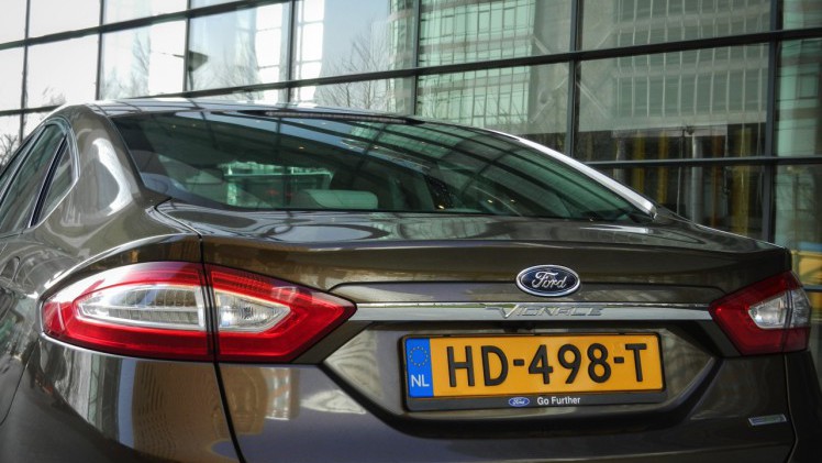 Autotest Ford Mondeo Vignale, een auto die meer biedt dan alleen extra luxe. De look-and-feel is naar een hoger plan getild en dat geldt ook voor de dealerservice. We reden met de 2.0 EcoBoost.