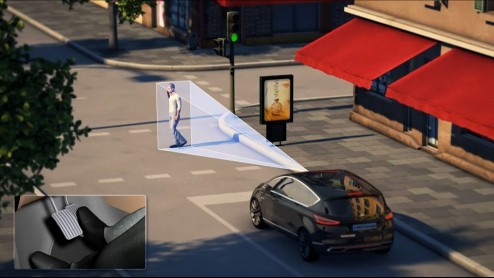 De nieuwe Ford Mondeo is uit te rusten met Pedestrian Detection. Daarmee is het de eerste Ford met voetgangersdetectie.