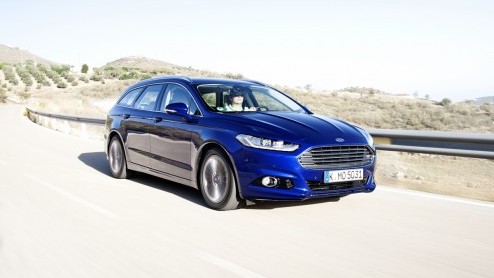 Rijtest van nieuwe Ford Mondeo 2.0 TDCi en Mondeo Wagon 1.5 EcoBoost, die in december 2014 eindelijk in de showroom staan.