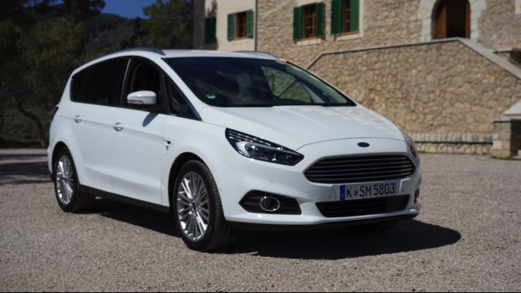 De nieuwe S-Max komt later dit jaar op de markt en wij mochten hem alvast rijden op Mallorca. Is de S-Max nog steeds de onbetwiste koning van de MPV's?