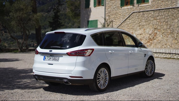 De nieuwe S-Max komt later dit jaar op de markt en wij mochten hem alvast rijden op Mallorca. Is de S-Max nog steeds de onbetwiste koning van de MPV's?