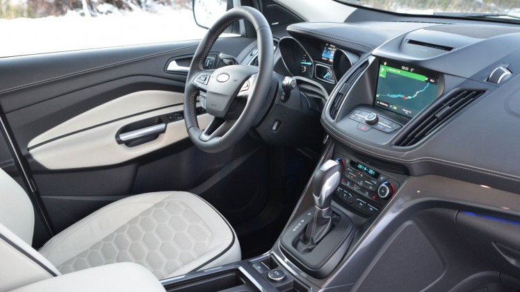 AutoVandaag trok met de vernieuwde 2017 Ford Kuga door de meest noordelijk gelegen streken van Europa.