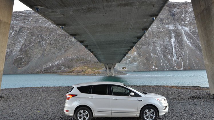 AutoVandaag trok met de vernieuwde 2017 Ford Kuga door de meest noordelijk gelegen streken van Europa.