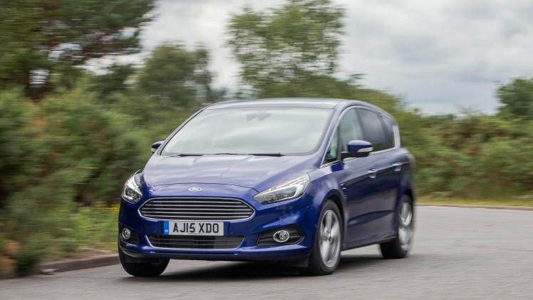 Ford verbetert 2.0 TDCi diesels met 150 pk en 180 pk en introduceert 210 pk versie op Mondeo, S-MAX en Galaxy. Nieuw is ook de komst van SYNC3-infotainment.