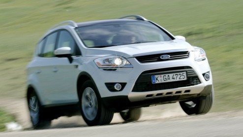 Net als vele andere nieuwe modellen heeft de Ford Kuga er aan moeten geloven. De nieuwe compact-SUV van het merk heeft de Euro NCAP botsproef ondergaan. Het resultaat mag er wezen, de Kuga behaalt de