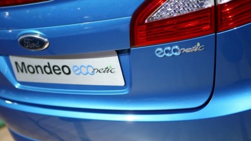 Het gamma van de ECOnetic range van Ford wordt uitgebreid met de Ford Mondeo. Ook deze is er nu in een extra zuinige uitvoering, als hatchback en Wagon. De 2.0 TDCi 115 pk dieselmotor neemt nu elke 10