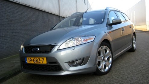 Een Ford Mondeo die nt even anders dan anders is; ze bestaan! En dan bedoelen we niet een oudje met fout lichtmetaal, maar een Mondeo Wagon met Titanium S-Pack. Door deze ruime combi rondom sportief