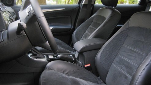 Voor meer dan 13.000 automobilisten is de nieuwe Ford Mondeo hun auto. Sinds de entree van de auto net voor de zomer van 2007 heeft deze gezinsmiddenklasser boven verwachting verkocht. In zon 70% v
