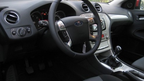 Zuinig en schoner rijden is belangrijker dan ooit. Autofabrikanten spelen daar graag op in, dus springen de extra zuinige diesels als paddenstoelen uit de grond. Ook Ford is aardig op dreef, met de EC