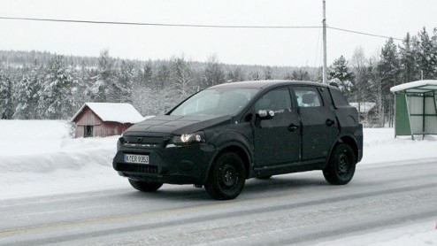 In september vorig jaar liet Ford ons de heftige Iosis+X zien op de Autosalon van Parijs. Hieruit konden we concluderen dat het merk bezig was met een SUV en dat blijkt ook uit deze fotos. Schrik ove