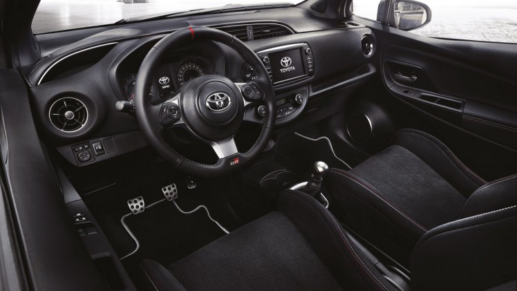 Toyota hangt een fors prijskaartje aan de Yaris GRMN