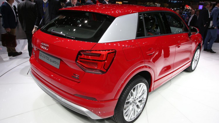Niet strak en zakelijk maar fris en vrolijk; de nieuwe Audi Q2 is onthuld. Een nieuwe SUV van Audi die in de herfst van 2016 op de markt komt.