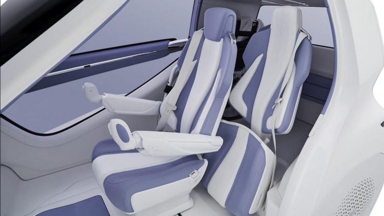 Toyota brengt in Tokyo de i-Ride en i-Walk conceptstudies.