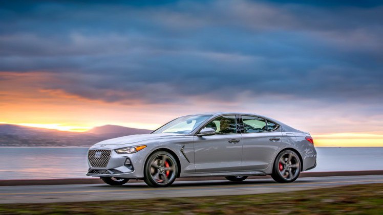 Hyundai's luxemerk Genesis maakt het programma aan de onderkant compleet met de nieuwe G70.