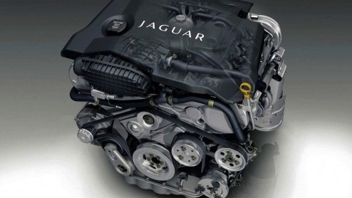Nicolas Ruis gastcolumn op AutoVandaag. Hoe hij als BMW rijder zijn zinnen heeft gezet op een Jaguar XJ, type X350 met V6 diesel.