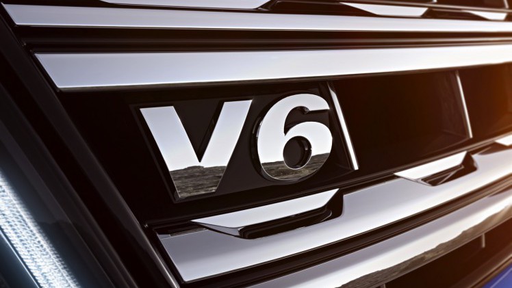 Volkswagen geeft de Amarok pick-up een facelift met een nieuw gezicht, betere stoelen, grotere remmen en een 3.0 TDI zescilinderdiesel.