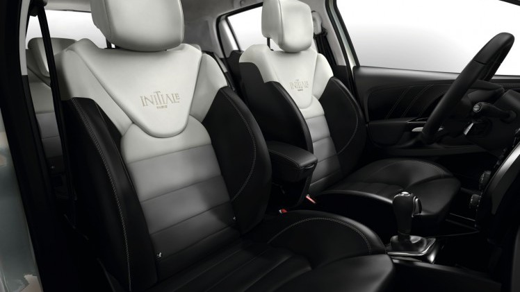 Geen Initiale Paris uitvoering van Renault Mgane. Voorlopig richt Renault zich op de Talisman en Espace.