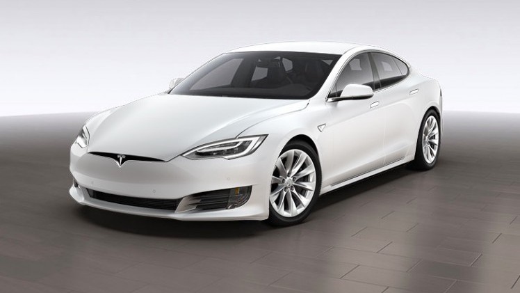 Facelift Tesla Model S voor MY2017 blijft beperkt tot nieuwe LED-koplampen, een andere grille en een paar details. De Model S krijgt geen nog grotere accu's.