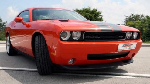 Een standaard Dodge Challenger SRT8 toch wat te braaf? Geen nood, bij Geiger weten ze wel raad. De nota bene Duitse tuner nam deze Amerikaanse muscle car onder handen en voegde vooral veel peekaa's to