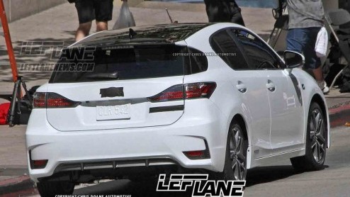 De Lexus CT 200h krijgt voor modeljaar 2014 een kleine opfrisbeurt. Leftlanenews heeft de eerste fotos weten te bemachtigen, genomen tijdens een fotoshoot met de nieuweling.
