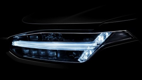 Zojuist is officieel het doek getrokken van de Volvo XC90. De beelden zouden eigenlijk nog tot middernacht onder de pet moeten blijven, maar zijn reeds op het web verschenen.