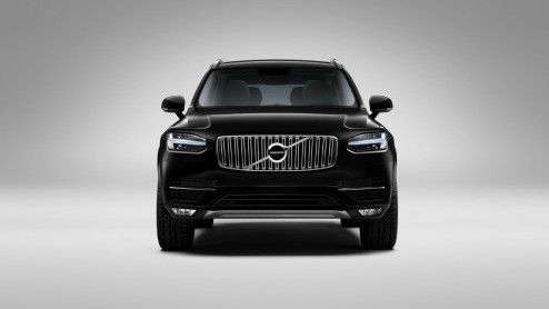 Zojuist is officieel het doek getrokken van de Volvo XC90. De beelden zouden eigenlijk nog tot middernacht onder de pet moeten blijven, maar zijn reeds op het web verschenen.