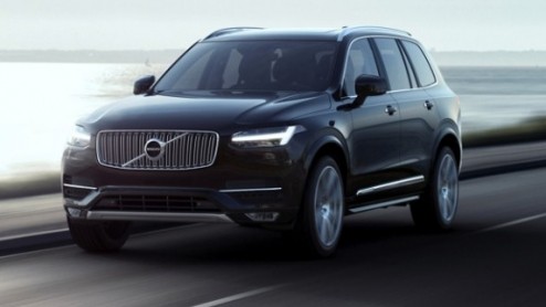 Zojuist is officieel het doek getrokken van de Volvo XC90. De beelden zouden eigenlijk nog tot middernacht onder de pet moeten blijven, maar zijn reeds op het web verschenen.