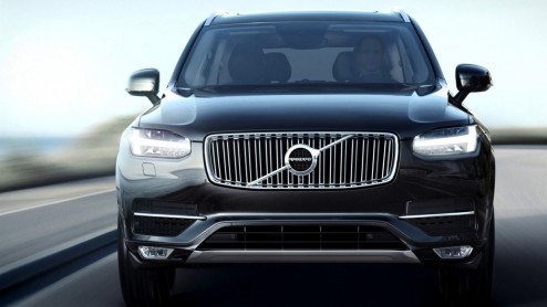 Zojuist is officieel het doek getrokken van de Volvo XC90. De beelden zouden eigenlijk nog tot middernacht onder de pet moeten blijven, maar zijn reeds op het web verschenen.