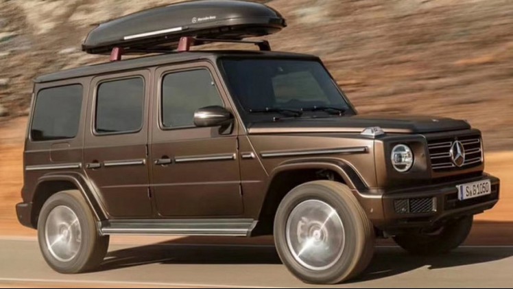 Op 14 janauri onthult Mercedes de nieuwe G-klasse op de Auto Show in Detroit, maar de eerste foto's zijn al uitgelekt.