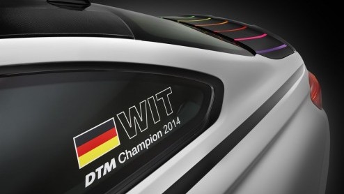 BMW viert zijn overwinning in het DTM-kampioenschap met een strikt gelimiteerde oplage van de M4, de DTM Champion Edition. Het gaat daarbij vooral om de looks, de techniek is niet aangepakt.