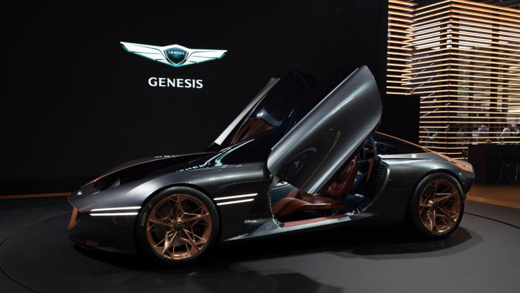 Genesis toont de Essentia concept voor het eerst in Korea.