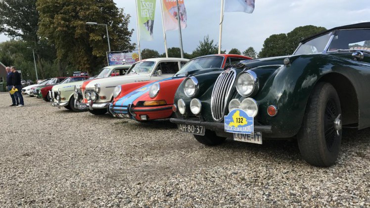 Afgelopen zaterdag 16 september werd de jaarlijkse Classic Gelderlandrit gereden. AutoVandaag was present.