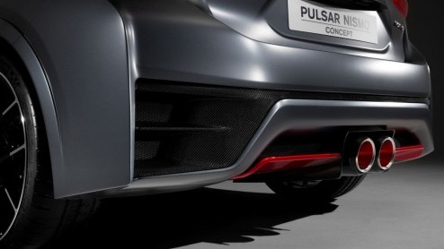 Jawel, ook van de Nissan Pulsar komt een hete versie. Grote kans dat de Pulsar Nismo in Parijs zijn gezicht laat zien. De auto is namelijk reeds gesnapt en op de gevoelige plaat vastgelegd.